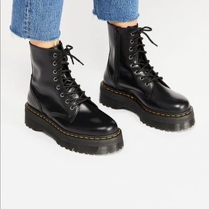 NWT Dr. Marten Jadon Lace Up Boots